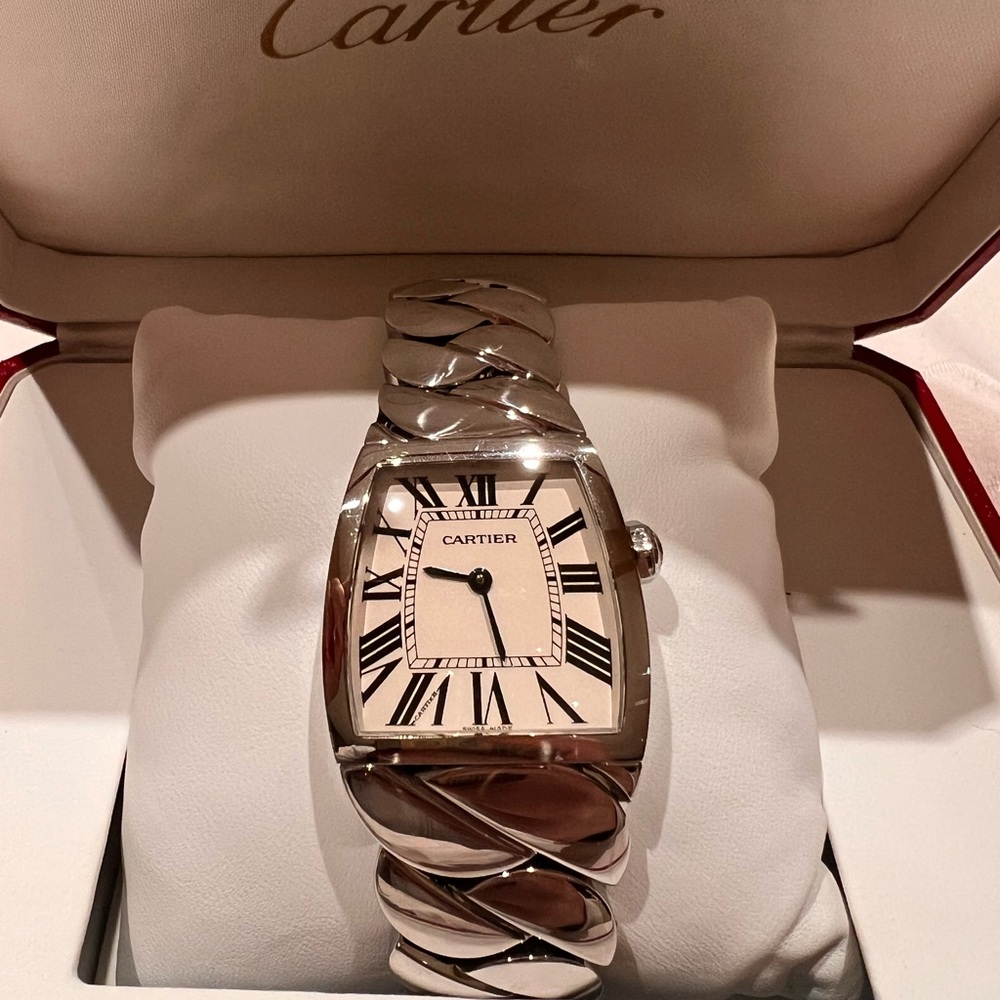 Cartier La Dona de Cartier Ladies Watch in Stainless Steel with Sapphire Stone